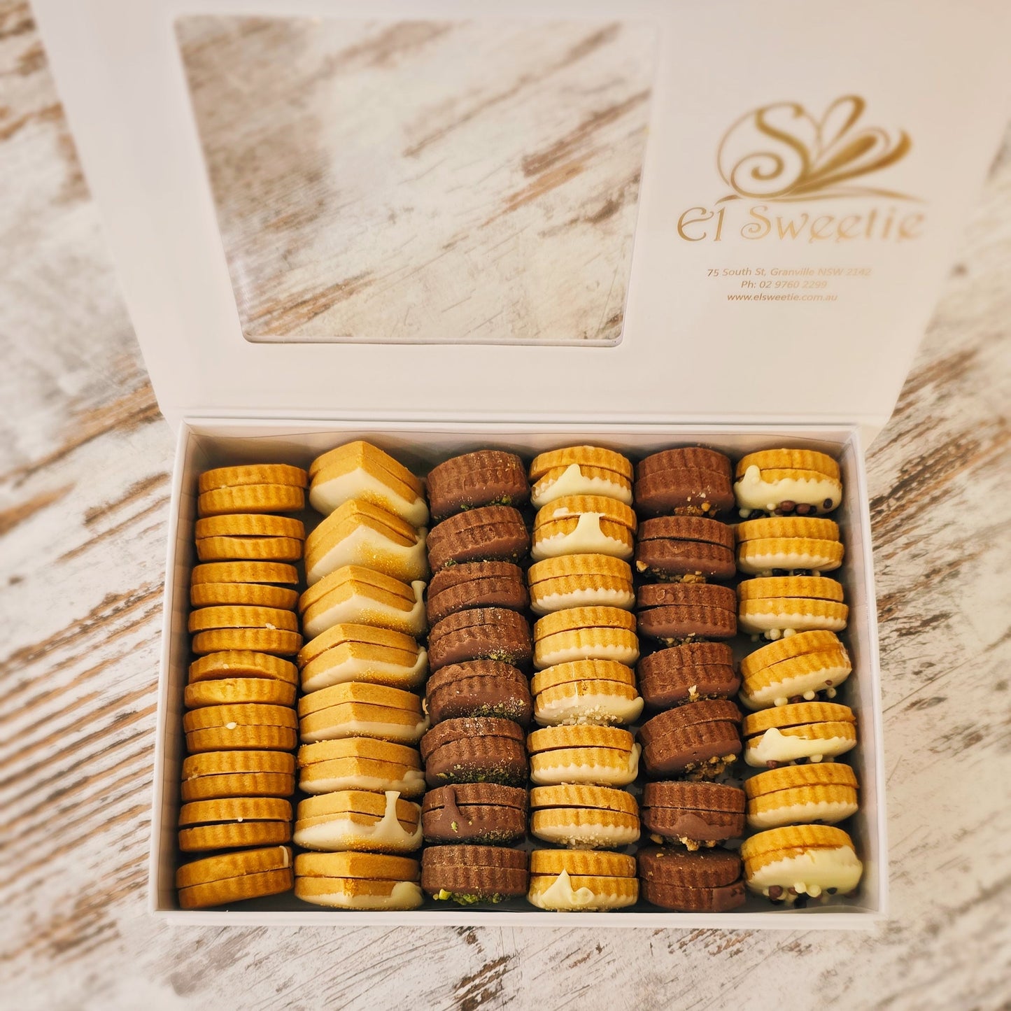 Deluxe Gift Box
